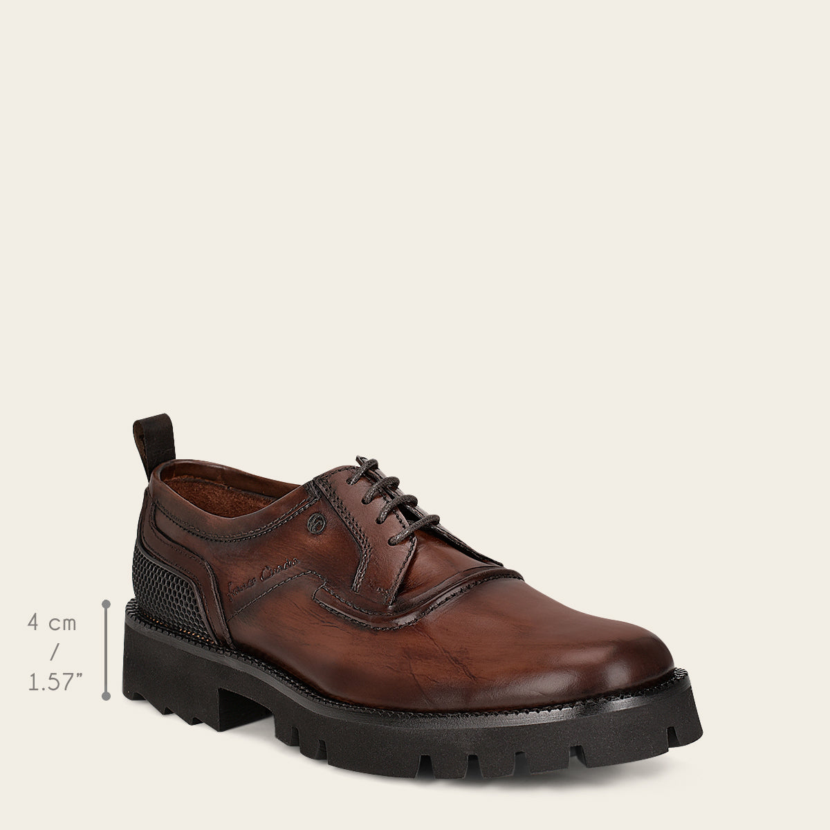 Zapato derby para caballero en piel de bovino con suela XL