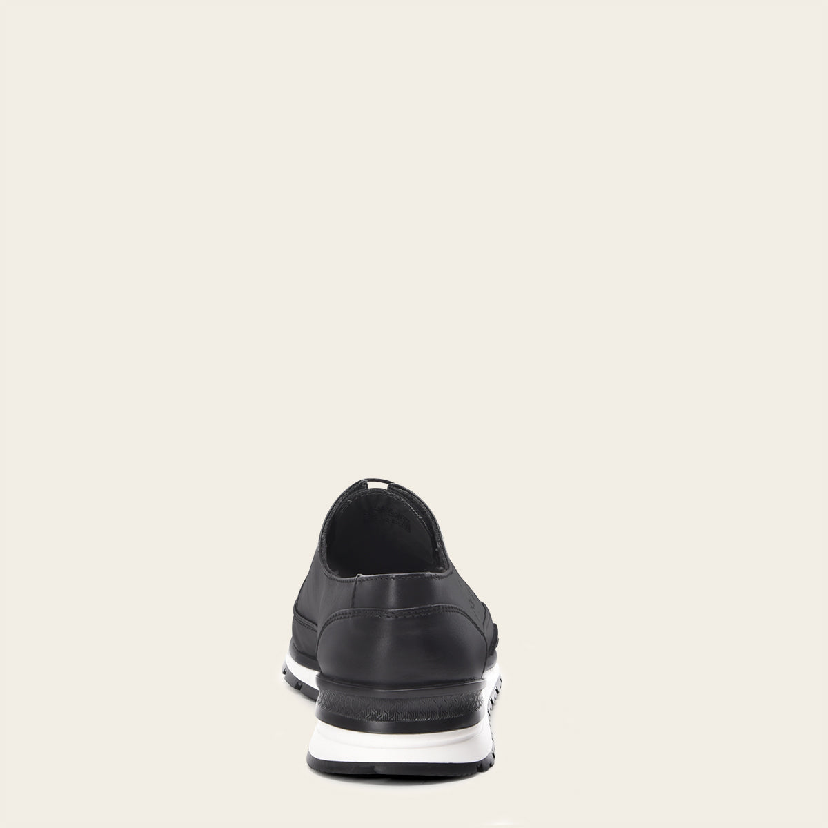 Tenis con piel genuina de avestruz para caballero