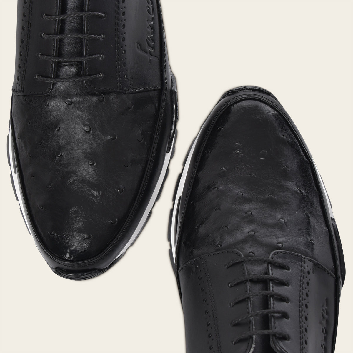 Tenis con piel genuina de avestruz para caballero