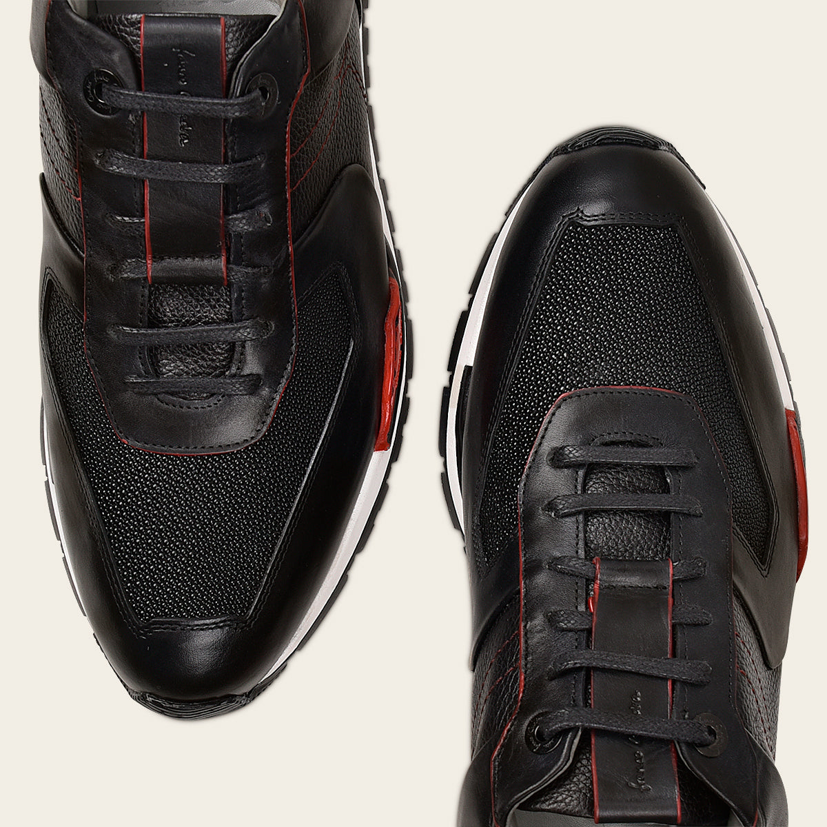 Tenis para caballero en piel genuina de mantarraya