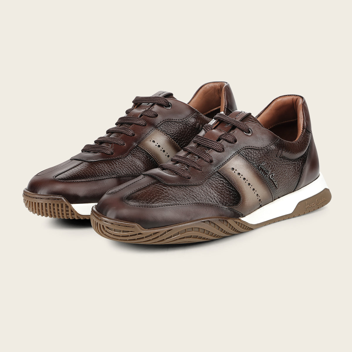 Tenis en piel genuina de venado para caballero