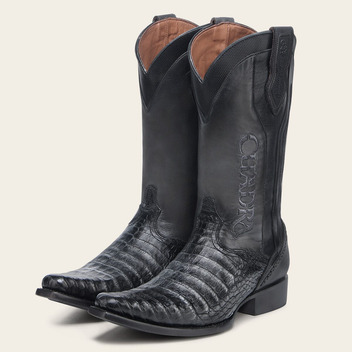 Bota tradicional en piel genuina de fuscus para caballero