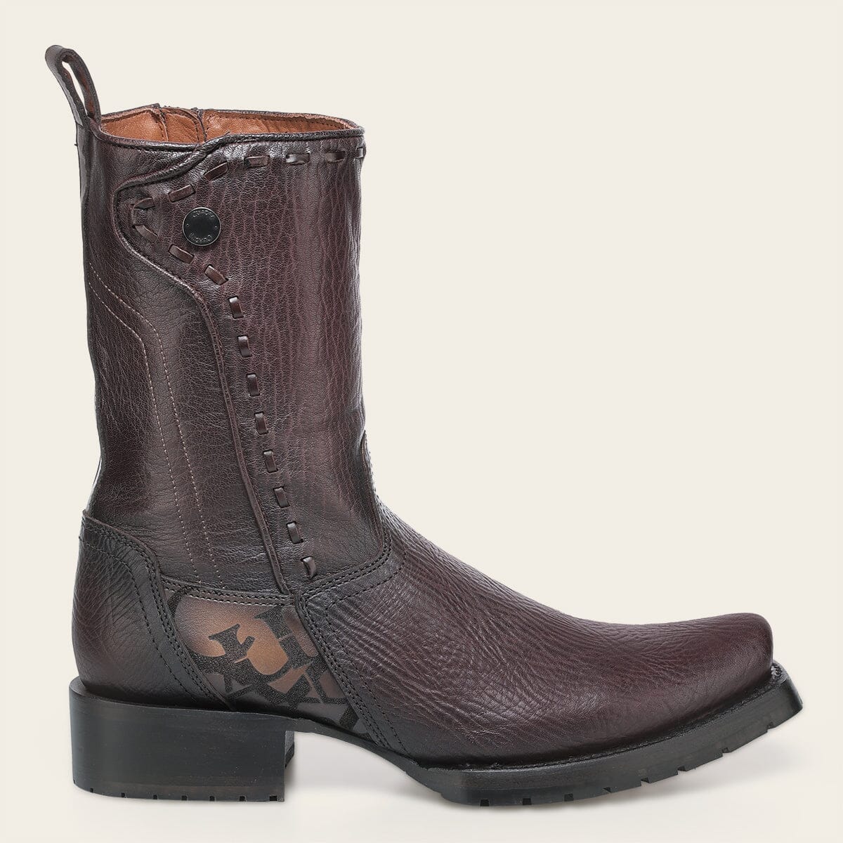 Bota urbana en piel genuina para caballero.