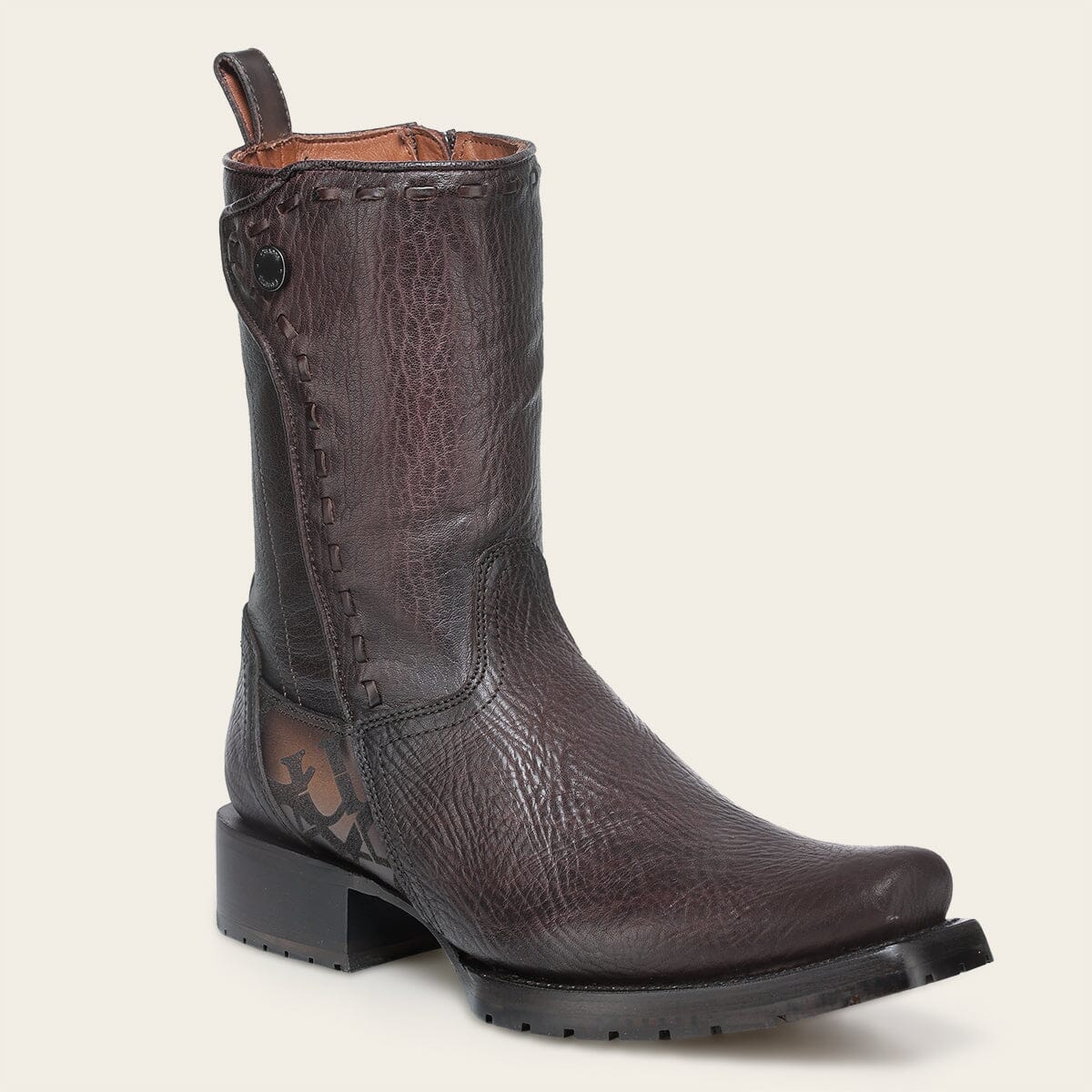 Bota urbana en piel genuina para caballero.