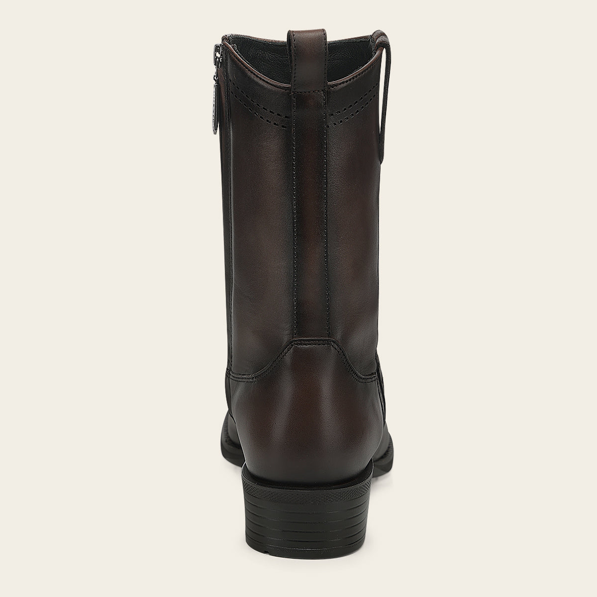 Bota urbana en piel genuina de fuscus