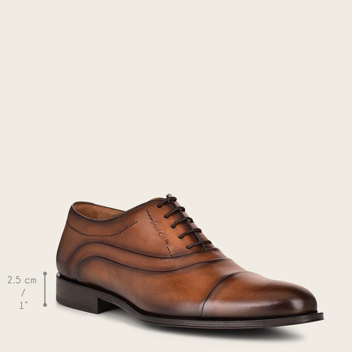 Calzado oxford en piel genuina