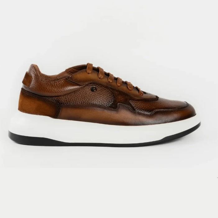 Tenis en piel genuina de venado para caballero