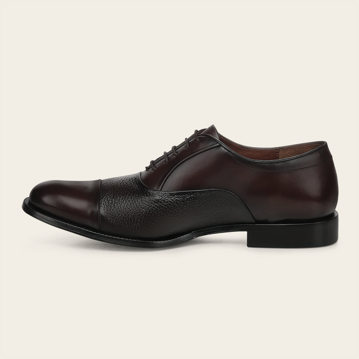 Zapato de vestir tipo Oxford en piel genuina de venado