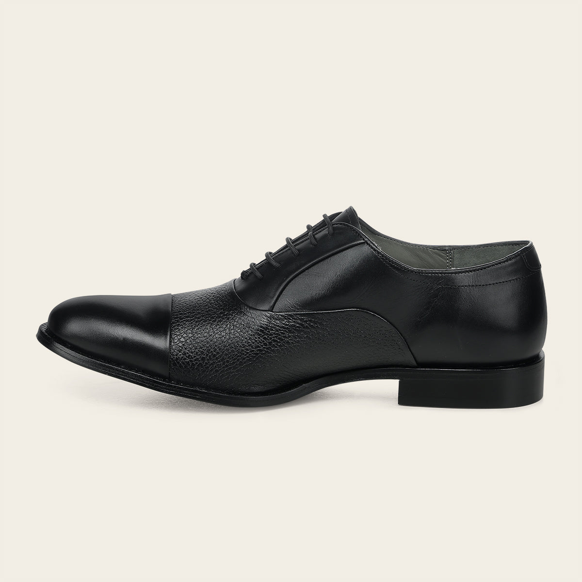 Zapato de vestir tipo Oxford en piel genuina de venado