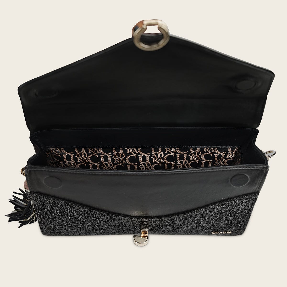 Bolso clutch en piel genuina de mantarraya para dama