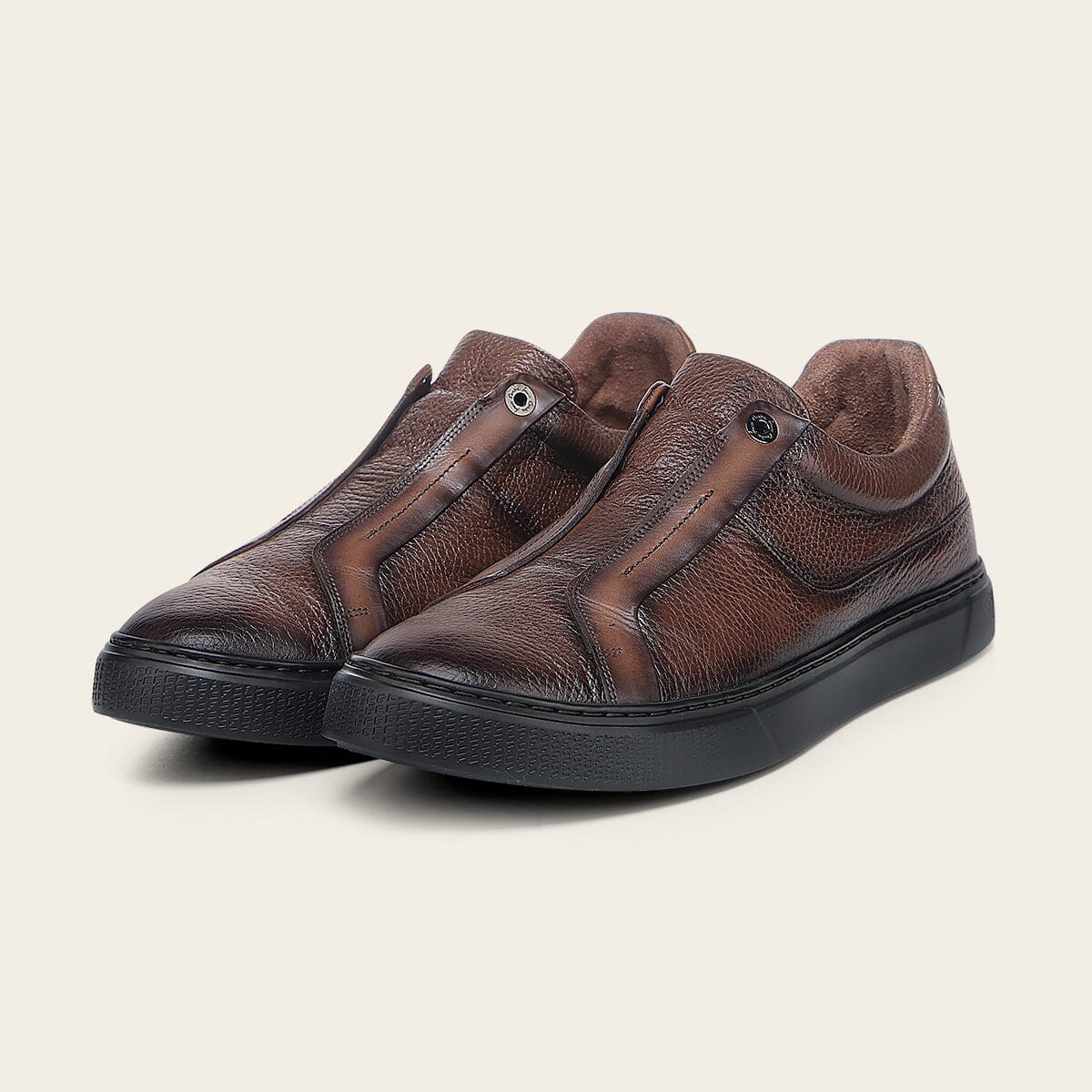 Tenis en piel genuina de venado para caballero
