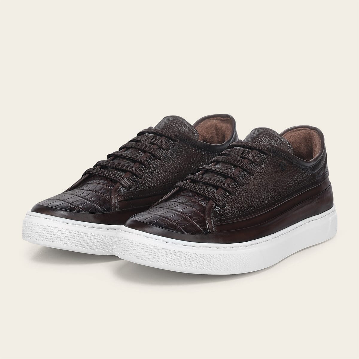 Tenis derby en piel genuina de alligator para caballero
