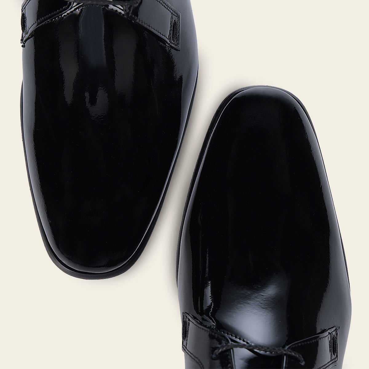 Calzado oxford para caballero en charol