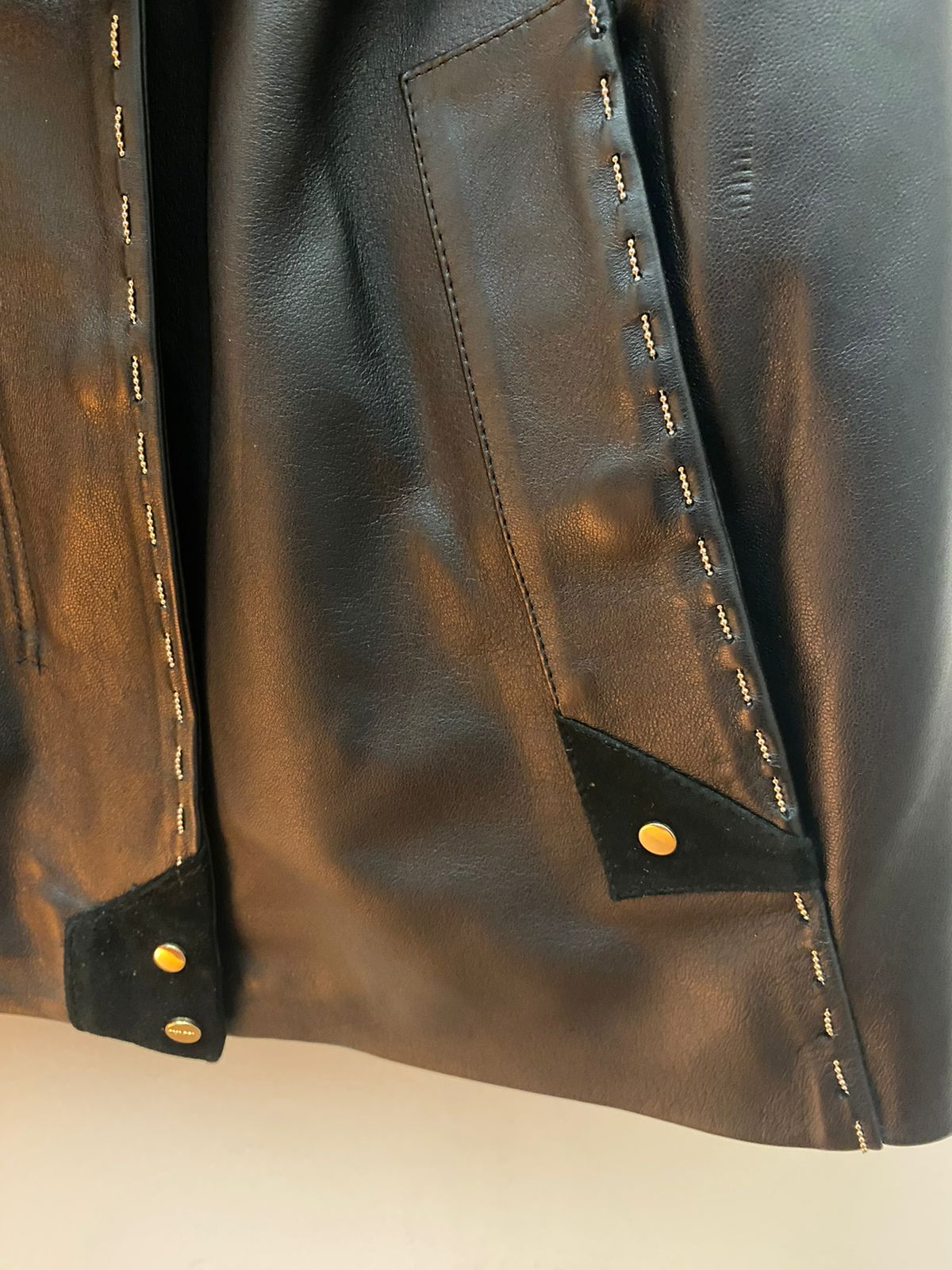 Chaleco de cuero negro para mujer estilo western