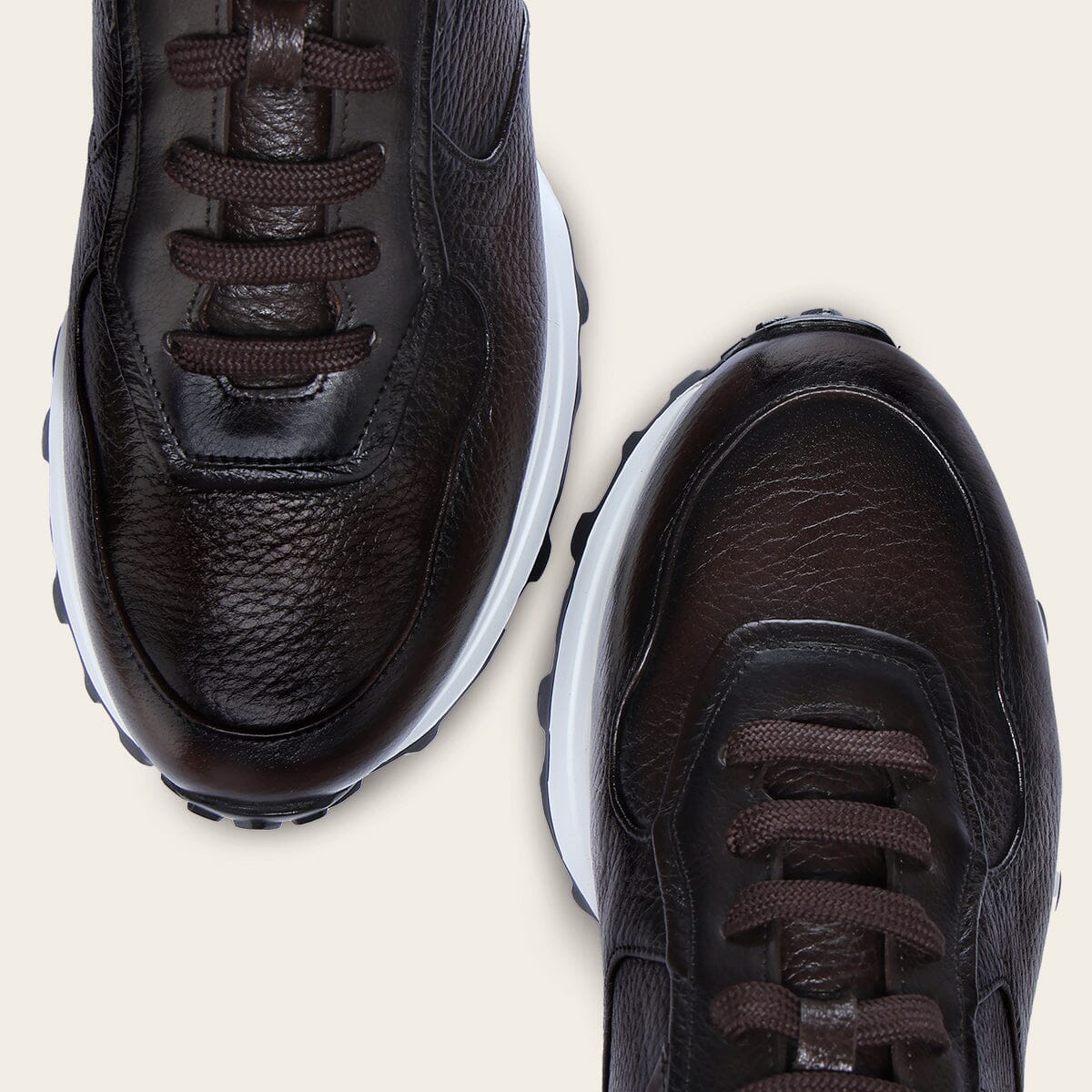 Tenis en piel genuina de venado para caballero