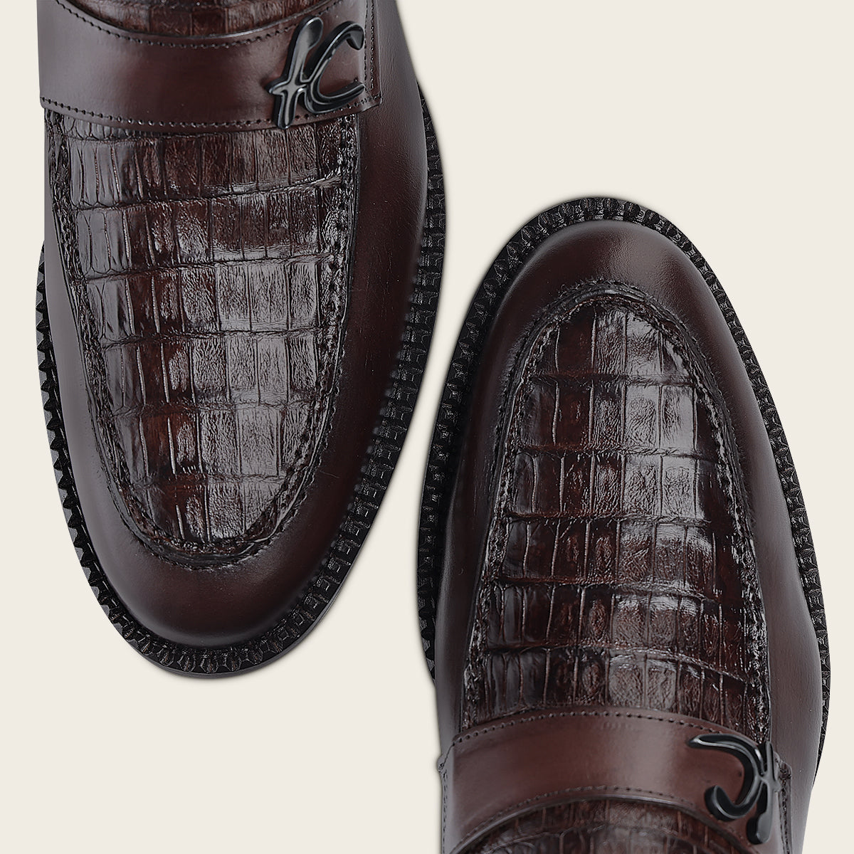 Mocasín en piel genuina de caimán