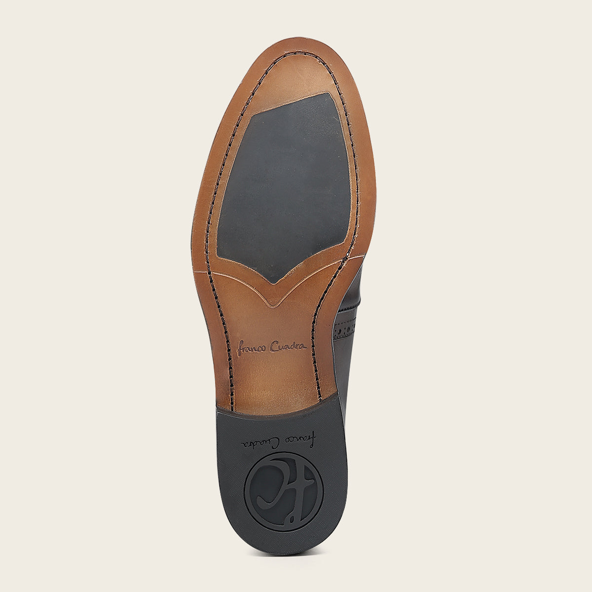 Mocasín slip on para caballero en piel de becerro
