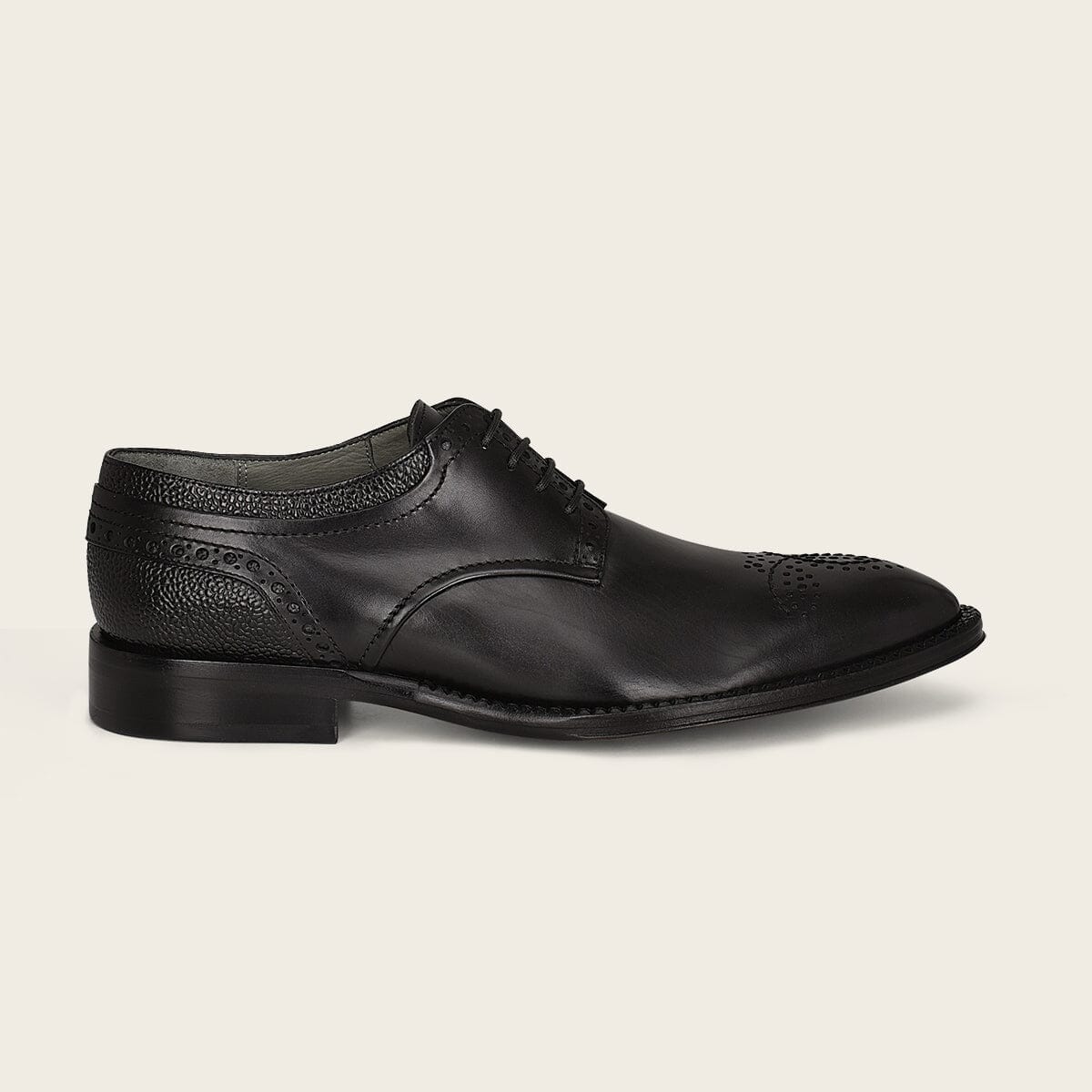 Zapato de vestir tipo derby en piel genuina de bovino