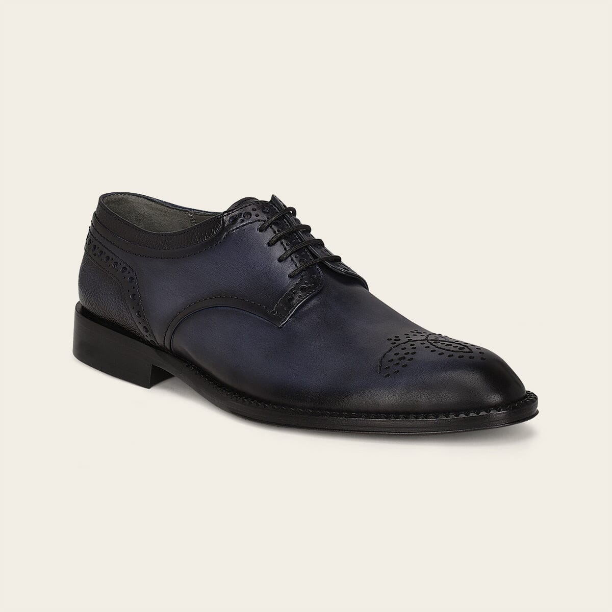 Zapato de vestir tipo derby en piel genuina de bovino