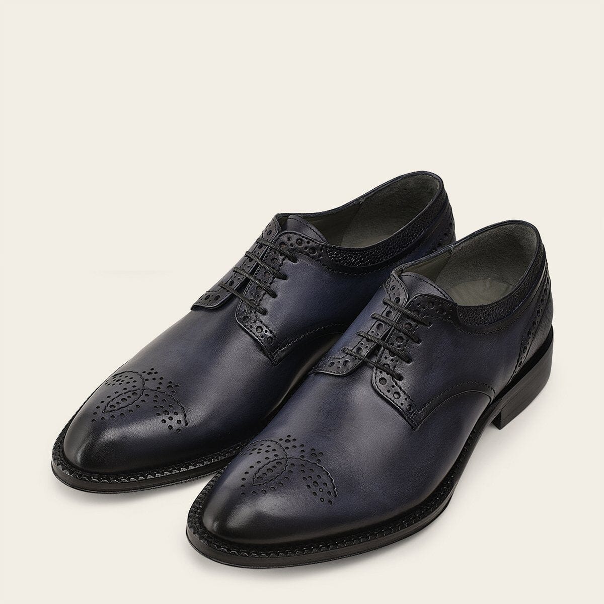 Zapato de vestir tipo derby en piel genuina de bovino