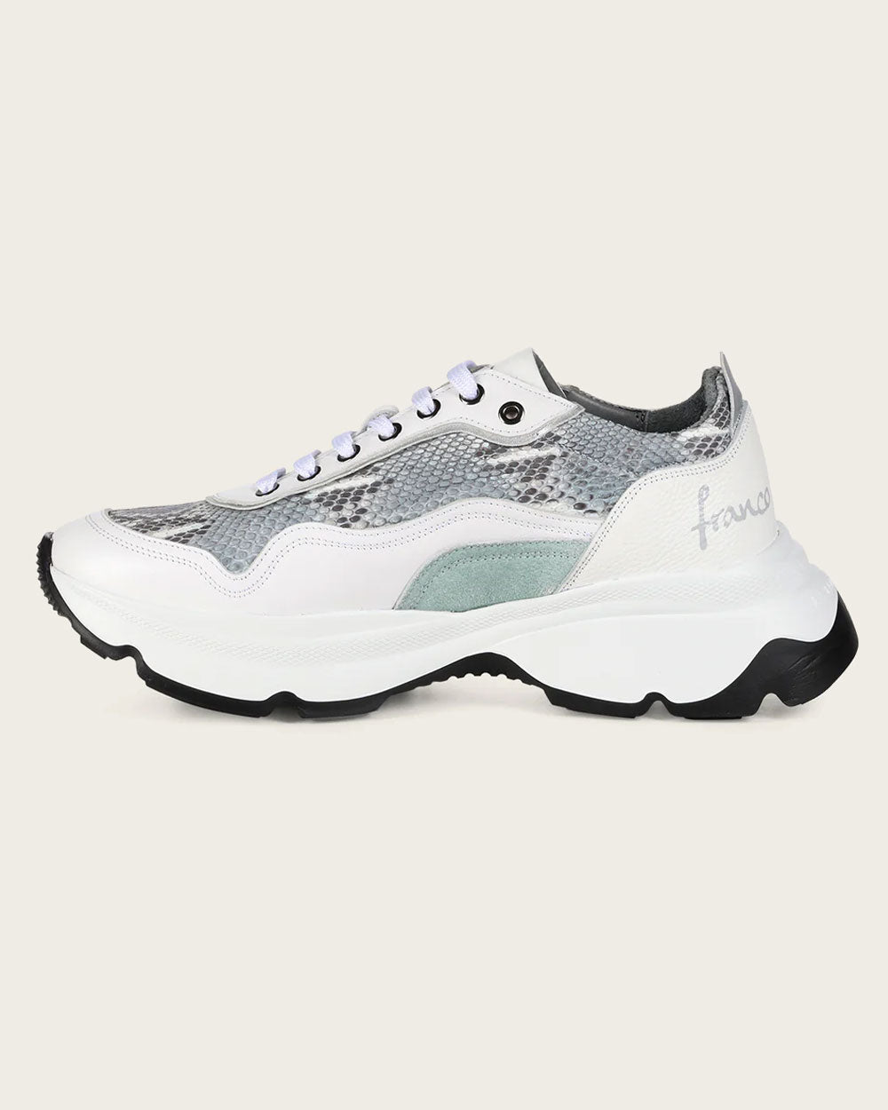 tenis de lujo blancos en auténtica piel de pitón